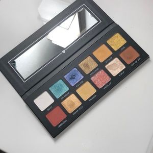 Boxy Palette Hello Charmer